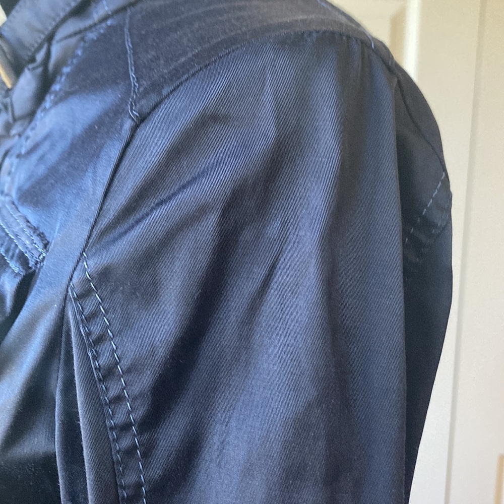 WHBM Navy Form Fitting Jacket: XXS - Picture 6 of 9